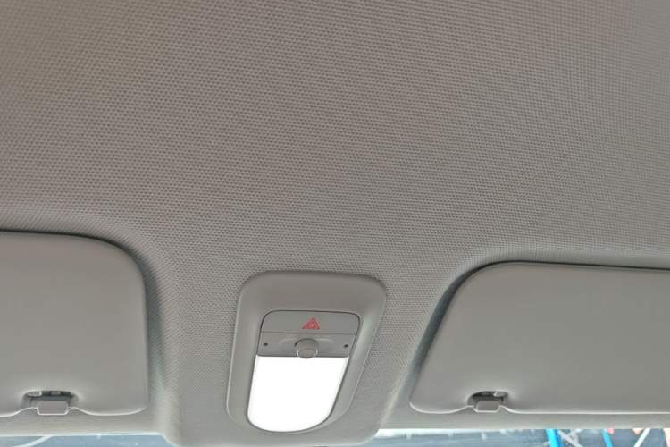 Used Wuling Hongguang MINIEV 2025 Four-Door Version Advanced Edition Headliner