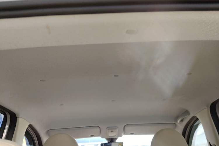 Used Wuling Hongguang MINIEV 2025 Four-Door Version Advanced Edition Headliner