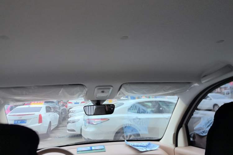 Used Wuling Hongguang MINIEV 2025 Four-Door Version Advanced Edition Headliner