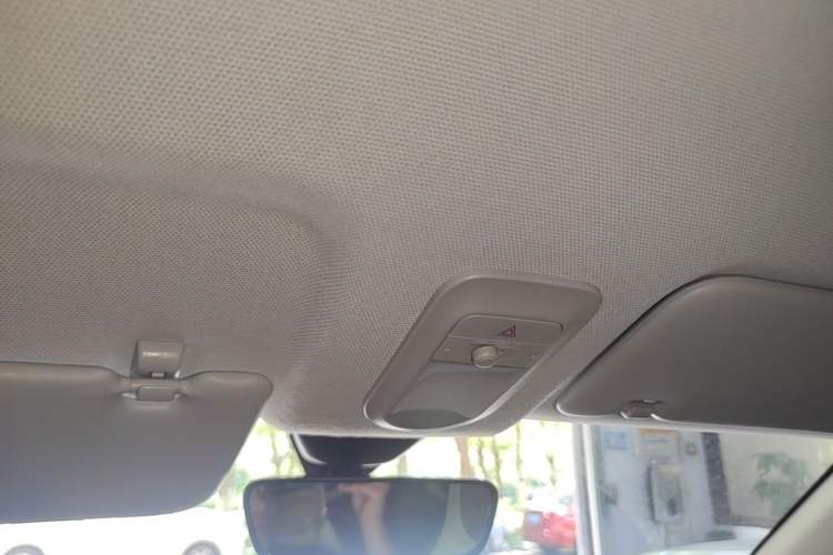 Used Wuling Hongguang MINIEV 2025 Four-Door Version Advanced Edition Headliner