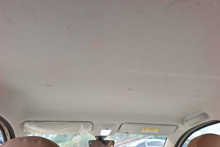 Used Wuling Hongguang MINIEV 2025 Four-Door Version Premium Edition Headliner