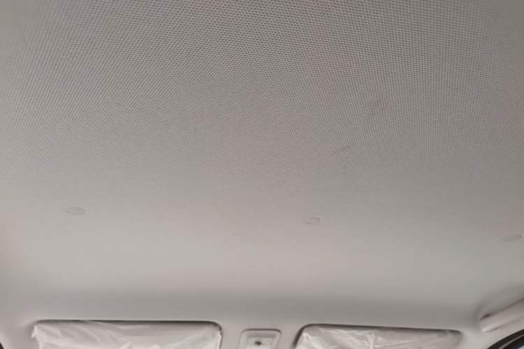 Used Wuling Hongguang MINIEV 2025 Four-Door Version Advanced Edition Headliner
