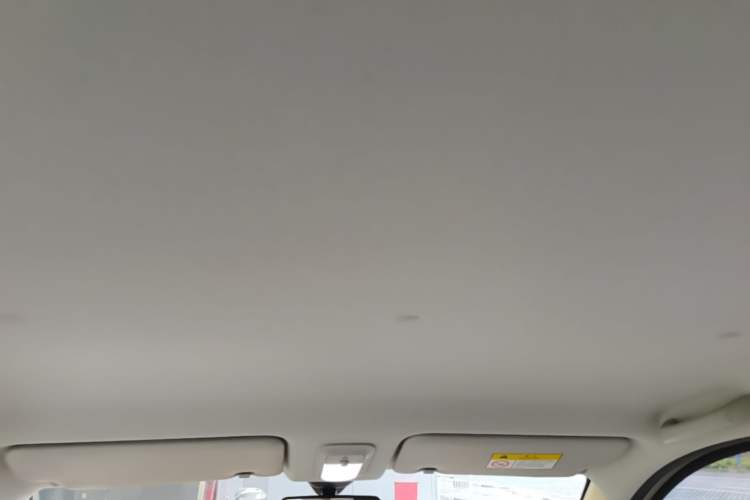 Used Wuling Hongguang MINIEV 2025 Four-Door Version Zhenxiang+ Edition Headliner