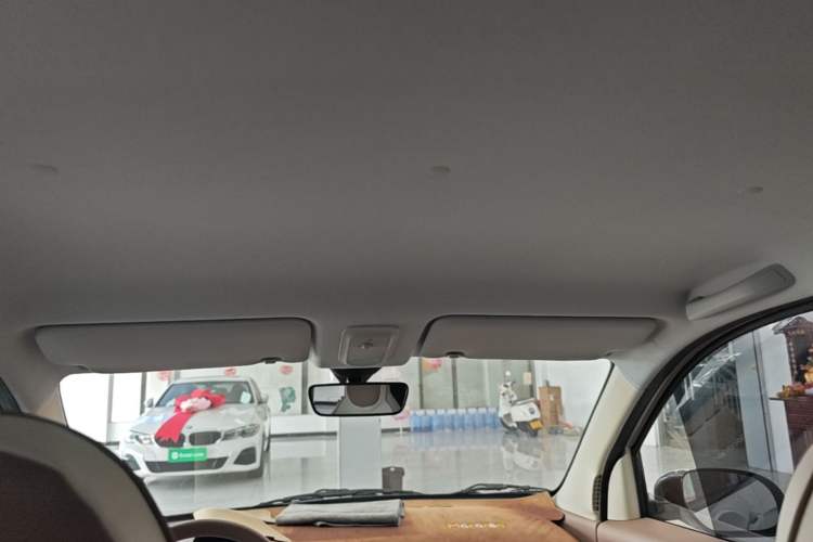 Used Wuling Hongguang MINIEV 2025 Four-Door Version Advanced Edition Headliner