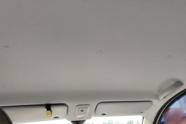 Used Wuling Hongguang MINIEV 2025 Four-Door Version Advanced Edition Headliner