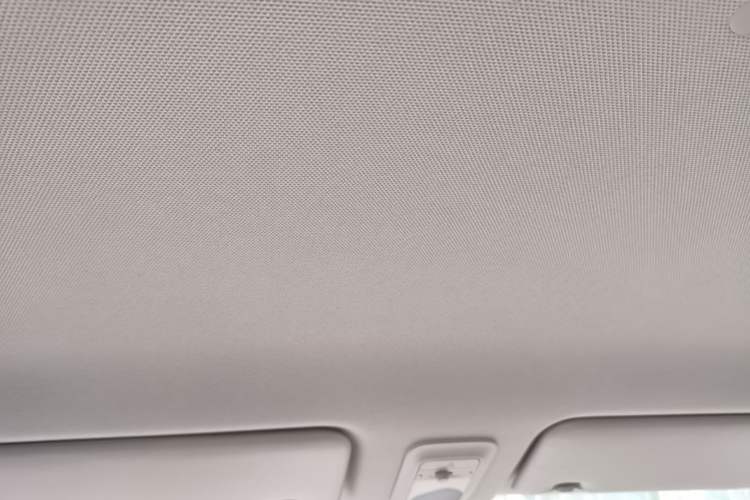 Used Wuling Hongguang MINIEV 2025 Four-Door Version Advanced Edition Headliner