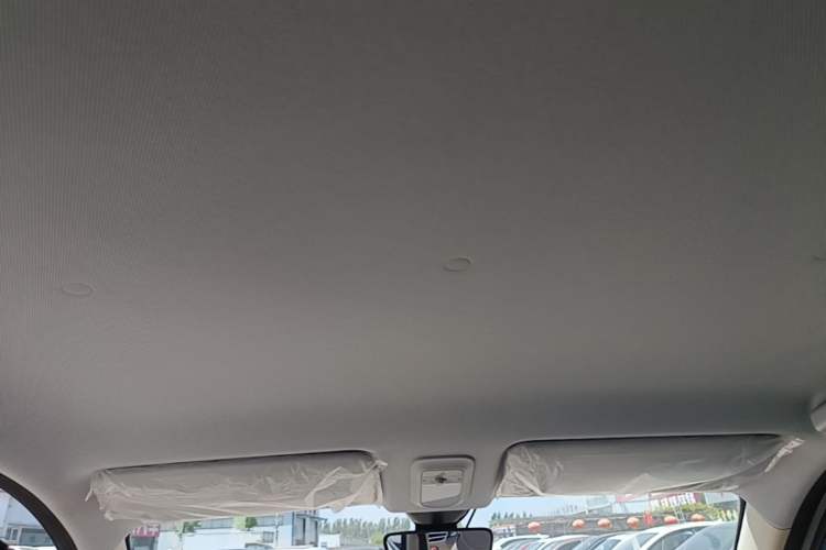 Used Wuling Hongguang MINIEV 2025 Four-Door Version Advanced Edition Headliner