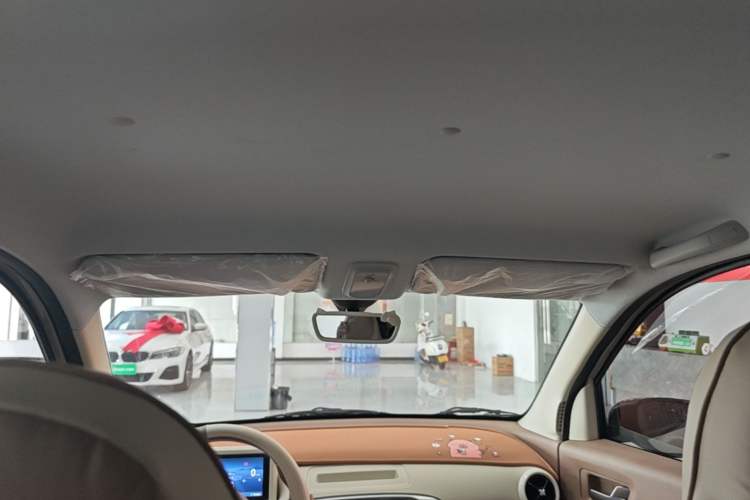 Used Wuling Hongguang MINIEV 2025 Four-Door Version Advanced Edition Headliner
