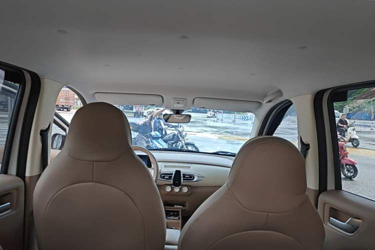 Used Wuling Hongguang MINIEV 2025 Four-Door Version Advanced Edition Headliner