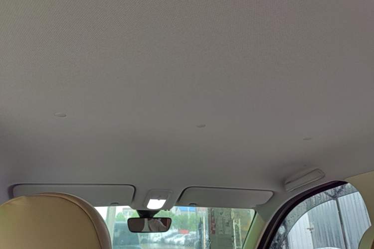 Used Wuling Hongguang MINIEV 2025 Four-Door Version Advanced Edition Headliner