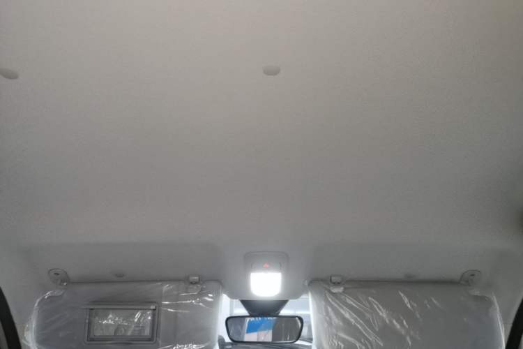 Used Wuling Hongguang MINIEV 2025 Four-Door Version Advanced Edition Headliner
