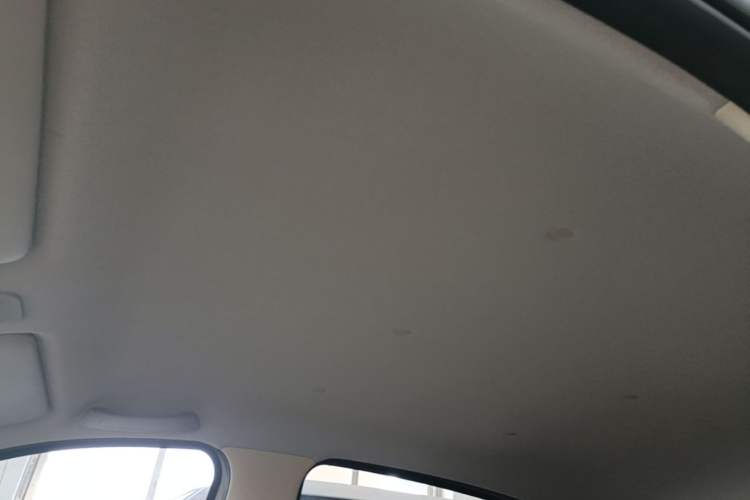 Used Wuling Hongguang MINIEV 2025 Four-Door Version Advanced Edition Headliner