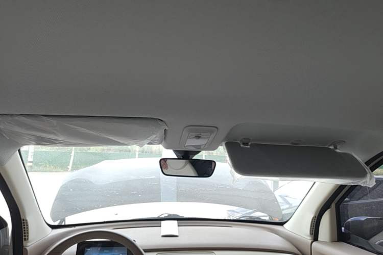 Used Wuling Hongguang MINIEV 2025 Four-Door Version Advanced Edition Headliner