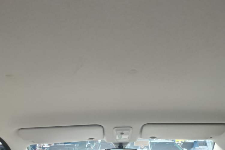 Used Wuling Hongguang MINIEV 2025 Four-Door Version Advanced Edition Headliner