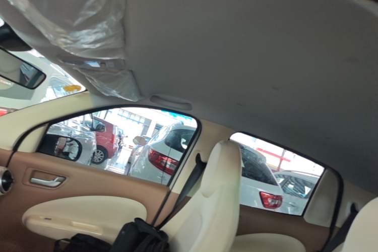 Used Wuling Hongguang MINIEV 2025 Four-Door Version Zhenxiang+ Edition Headliner