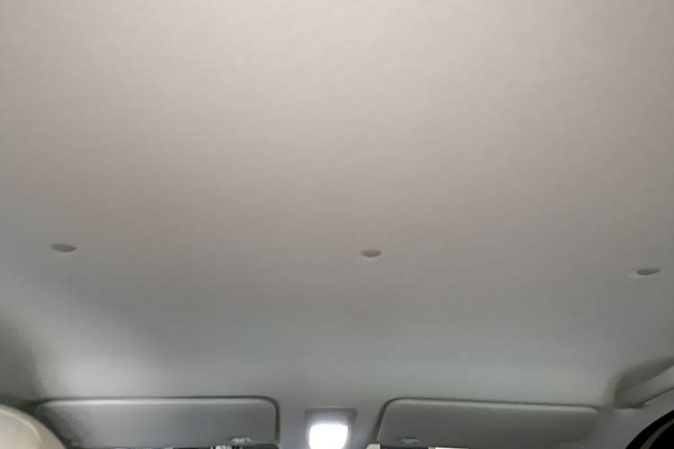 Used Wuling Hongguang MINIEV 2025 Four-Door Version Advanced Edition Headliner