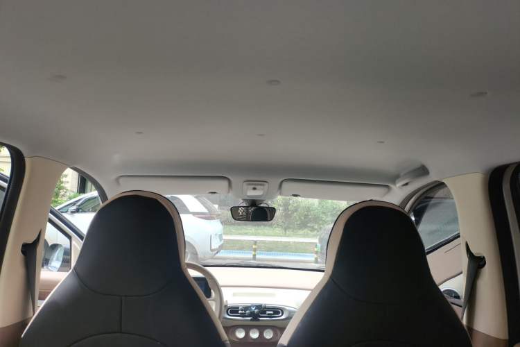 Used Wuling Hongguang MINIEV 2025 Four-Door Version Advanced Edition Headliner
