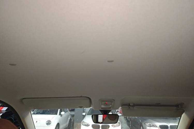 Used Wuling Hongguang MINIEV 2025 Four-Door Version Premium Edition Headliner