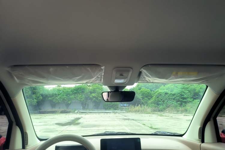 Used Wuling Hongguang MINIEV 2025 Four-Door Version Zhenxiang+ Edition Headliner