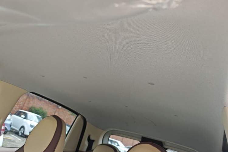 Used Wuling Hongguang MINIEV 2025 Four-Door Version Advanced Edition Headliner