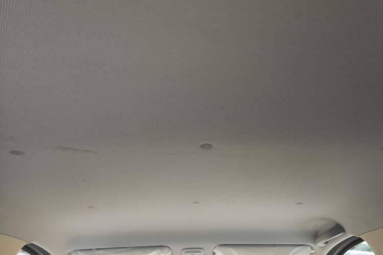 Used Wuling Hongguang MINIEV 2025 Four-Door Version Advanced Edition Headliner