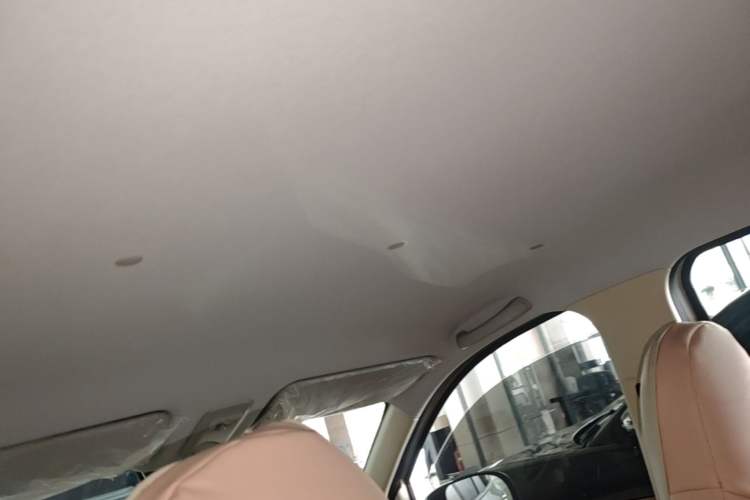 Used Wuling Hongguang MINIEV 2025 Four-Door Version Advanced Edition Headliner