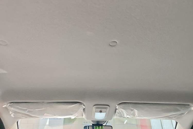 Used Wuling Hongguang MINIEV 2025 Four-Door Version Advanced Edition Headliner
