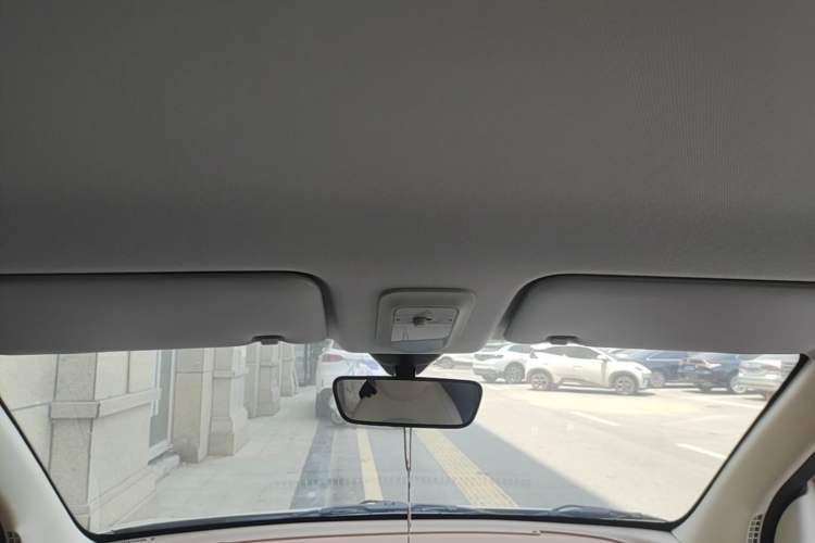 Used Wuling Hongguang MINIEV 2025 Four-Door Version Advanced Edition Headliner