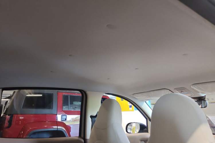 Used Wuling Hongguang MINIEV 2025 Four-Door Version Advanced Edition Headliner