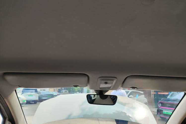 Used Wuling Hongguang MINIEV 2025 Four-Door Version Advanced Edition Headliner