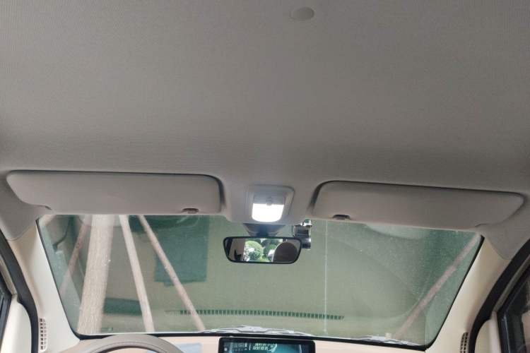 Used Wuling Hongguang MINIEV 2025 Four-Door Version Advanced Edition Headliner