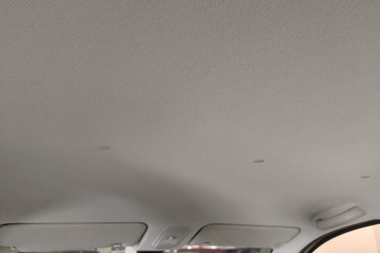 Used Wuling Hongguang MINIEV 2025 Four-Door Version Advanced Edition Headliner