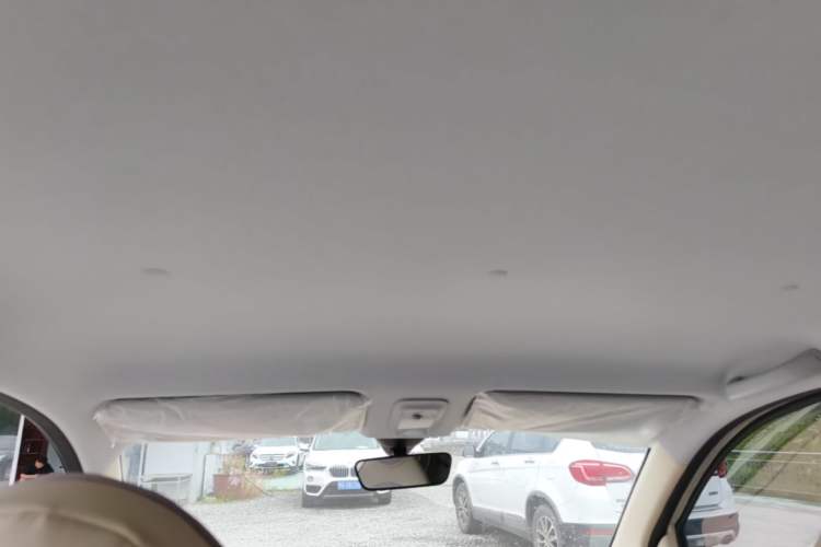 Used Wuling Hongguang MINIEV 2025 Four-Door Version Advanced Edition Headliner