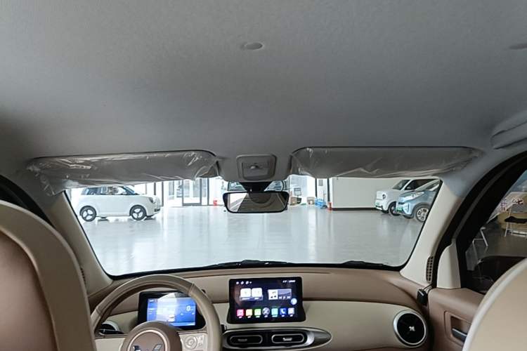 Used Wuling Hongguang MINIEV 2025 Four-Door Version Advanced Edition Headliner