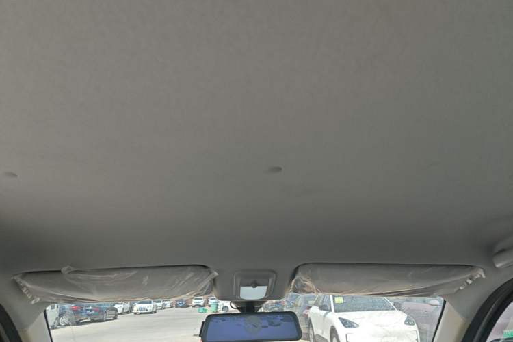 Used Wuling Hongguang MINIEV 2025 Four-Door Version Advanced Edition Headliner