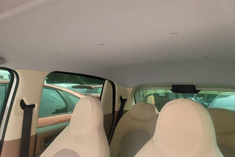 Used Wuling Hongguang MINIEV 2025 Four-Door Version Advanced Edition Headliner