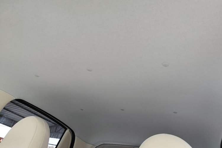 Used Wuling Hongguang MINIEV 2025 Four-Door Version Advanced Edition Headliner