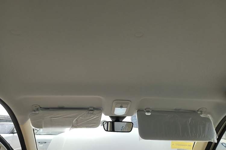 Used Wuling Hongguang MINIEV 2025 Four-Door Version Advanced Edition Headliner