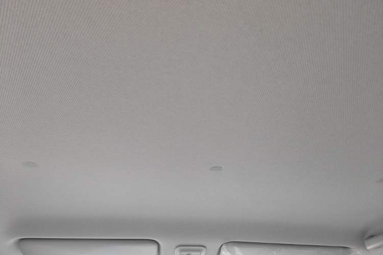 Used Wuling Hongguang MINIEV 2025 Four-Door Version Advanced Edition Headliner