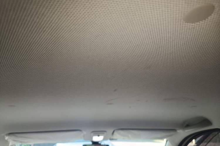 Used Wuling Hongguang MINIEV 2025 Four-Door Version Advanced Edition Headliner