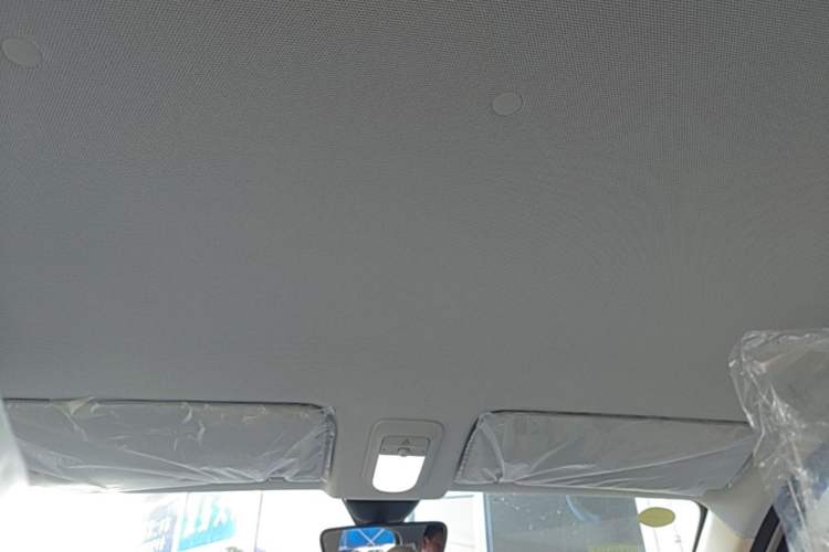 Used Wuling Hongguang MINIEV 2025 Four-Door Version Premium Edition Headliner