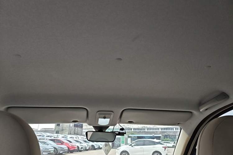 Used Wuling Hongguang MINIEV 2025 Four-Door Version Advanced Edition Headliner
