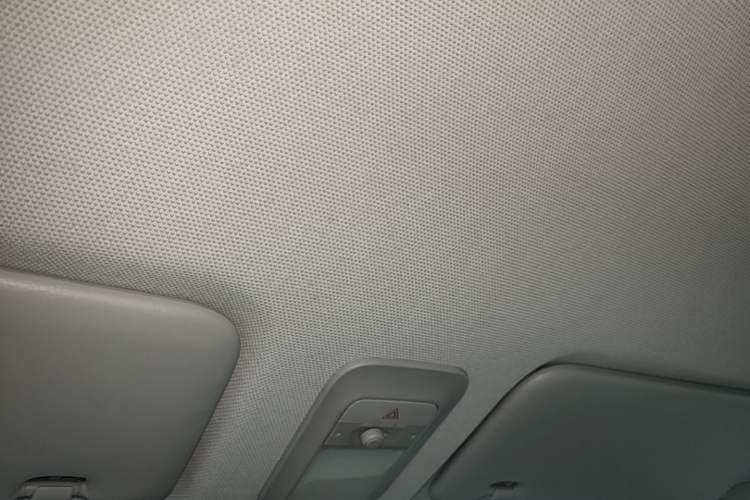 Used Wuling Hongguang MINIEV 2025 Four-Door Version Advanced Edition Headliner