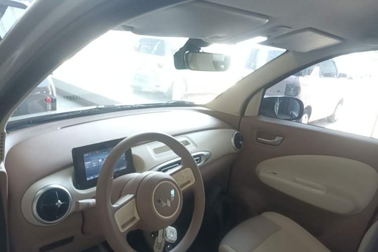 Used Wuling Hongguang MINIEV 2025 Four-Door Version Advanced Edition Headliner