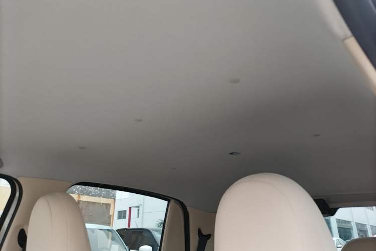 Used Wuling Hongguang MINIEV 2025 Four-Door Version Advanced Edition Headliner