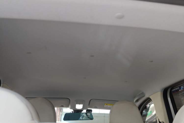 Used Wuling Hongguang MINIEV 2025 Four-Door Version Premium Edition Headliner