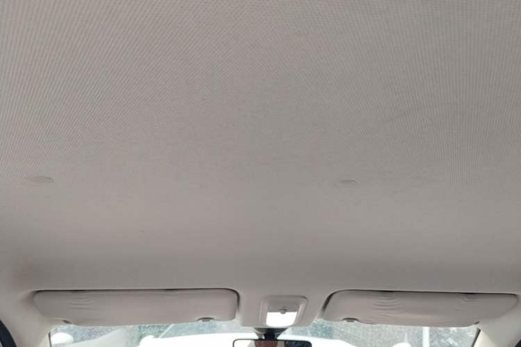 Used Wuling Hongguang MINIEV 2025 Four-Door Version Advanced Edition Headliner