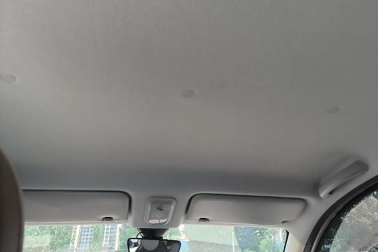 Used Wuling Hongguang MINIEV 2025 Four-Door Version Advanced Edition Headliner