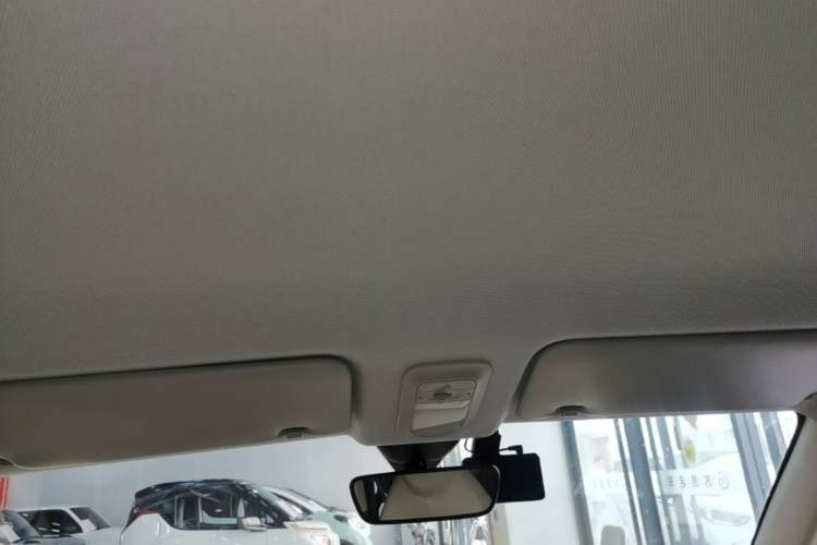 Used Wuling Hongguang MINIEV 2025 Four-Door Version Advanced Edition Headliner