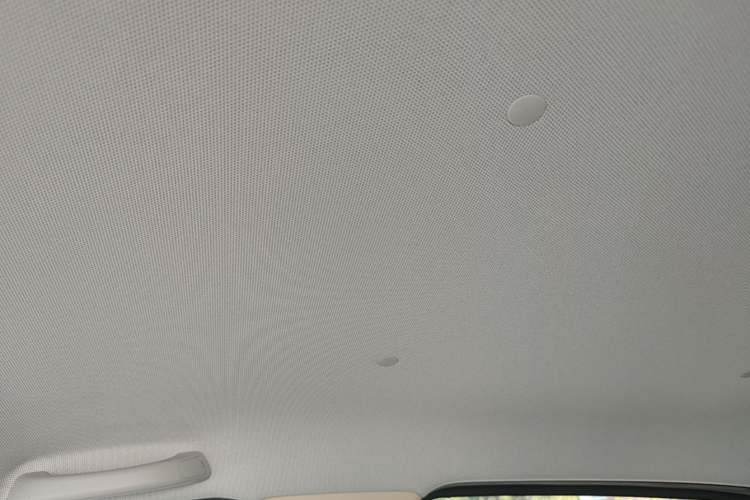 Used Wuling Hongguang MINIEV 2025 Four-Door Version Advanced Edition Headliner
